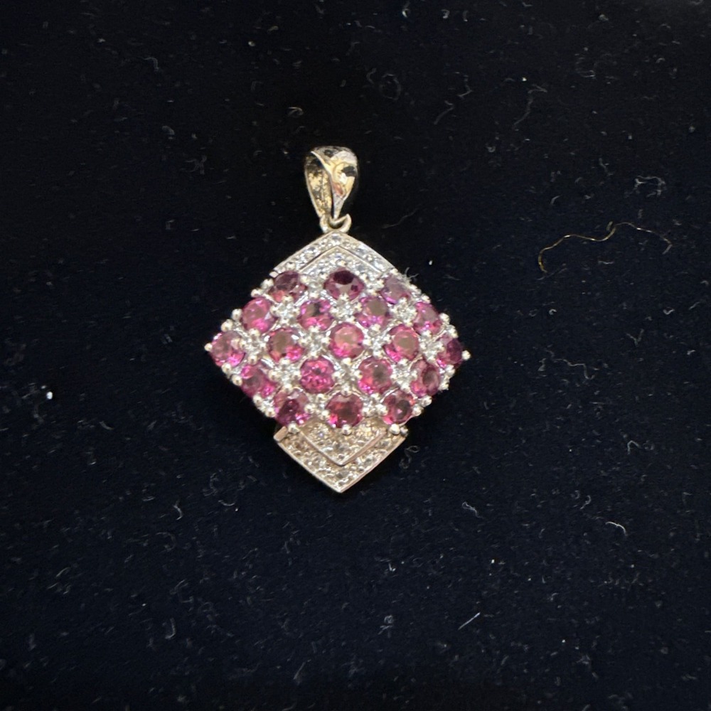 Natural Rhodolite Garnet Sterling Silver Pendant and matching Earrings‎